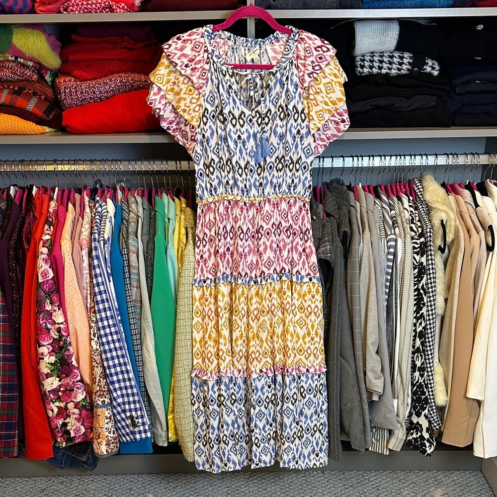Umgee blue/white/pink/yellow print short sleeve tiered v neck midi dress size S